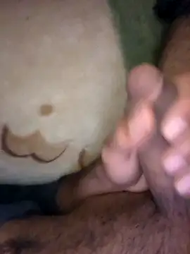 Nniiyakk online show from February 12, 2026, 12:21 am