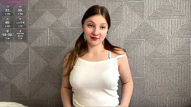 KateClarky online show from April 19, 2026, 12:17 pm