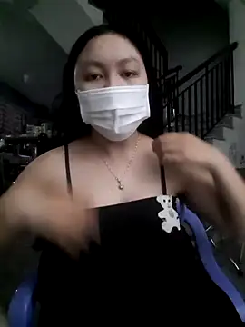 Heo xxinhxx online show from March 12, 2026, 4:55 pm