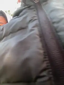 bliinkii and luka  online show from February 25, 2026, 1:22 pm