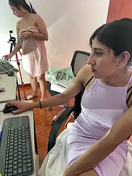 Violet rousse7 online show from February 3, 2026, 11:21 pm