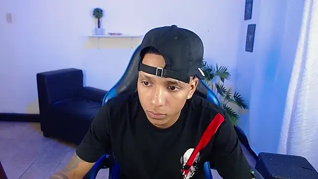 ostinn18 online show from March 7, 2026, 2:00 pm