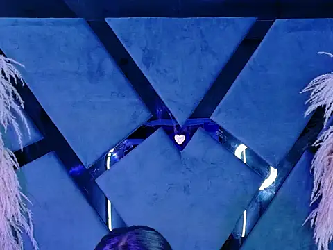 Snapshot of KylieWhitee chatting on February 28, 2026, 10:26 am KylieWhitee online show from February 28, 2026, 10:26 am