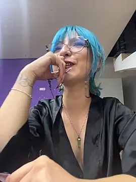 lilith rr online show from March 17, 2026, 4:04 am