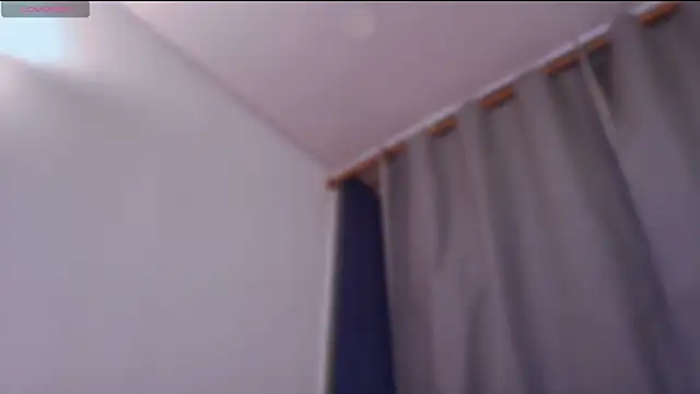 kittysophie  online show from May 15, 2026, 11:03 pm