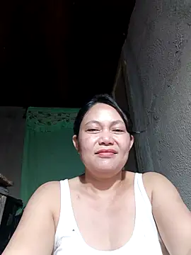Snapshot of hotpinay_45 chatting on February 20, 2026, 6:26 am hotpinay 45 online show from February 20, 2026, 6:26 am