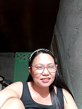 Snapshot of hotpinay_45 chatting on February 1, 2026, 2:48 pm hotpinay 45 online show from February 1, 2026, 2:48 pm