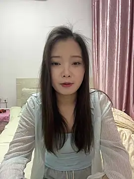 Snapshot of BIGBABYYEYE chatting on April 18, 2026, 1:57 pm BIGBABYYEYE online show from April 18, 2026, 1:57 pm