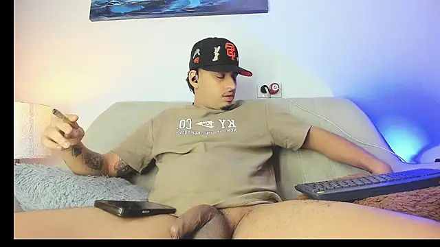 drakomilck1 online show from February 21, 2026, 11:23 am