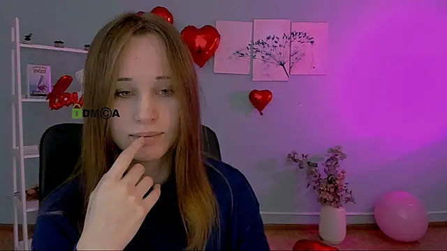 Snapshot of eira_mouse chatting on February 14, 2026, 9:31 am eira mouse online show from February 14, 2026, 9:31 am