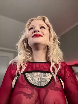 BlondeDoll  online show from February 14, 2026, 5:29 am