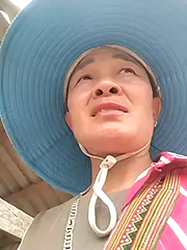 Neoone 1 online show from March 25, 2026, 6:24 am