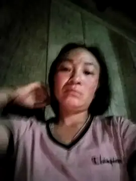 Snapshot of Neoone_1 chatting on April 19, 2026, 10:34 pm Neoone 1 online show from April 19, 2026, 10:34 pm