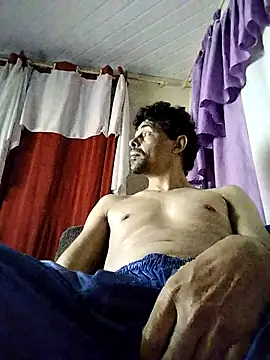 Snapshot of superred22 chatting on May 5, 2026, 2:03 am superred22 online show from May 5, 2026, 2:03 am