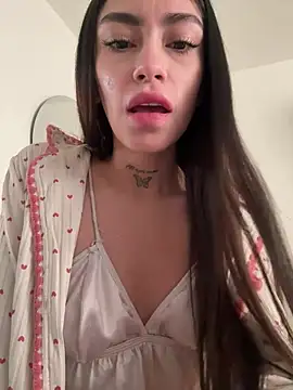 Snapshot of Bonny_Eva chatting on July 18, 2026, 3:31 pm Bonny Eva online show from July 18, 2026, 3:31 pm