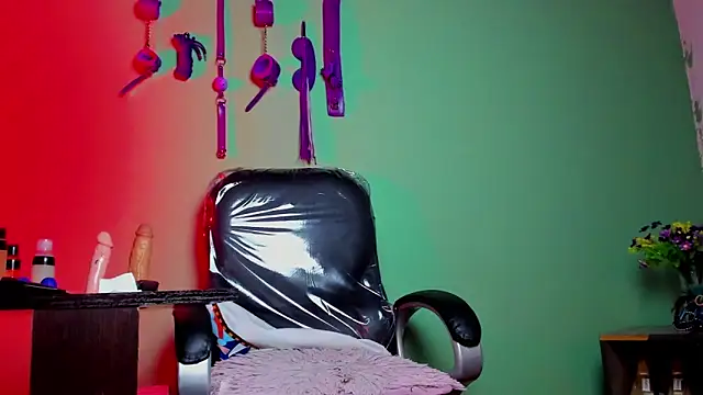 hazz smith  online show from February 20, 2026, 5:37 pm