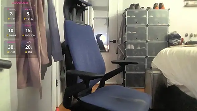 Snapshot of jomanf_slut chatting on February 17, 2026, 10:12 am jomanf slut online show from February 17, 2026, 10:12 am