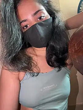 Snapshot of harshali_2012 chatting on February 11, 2026, 8:03 am harshali 2012 online show from February 11, 2026, 8:03 am