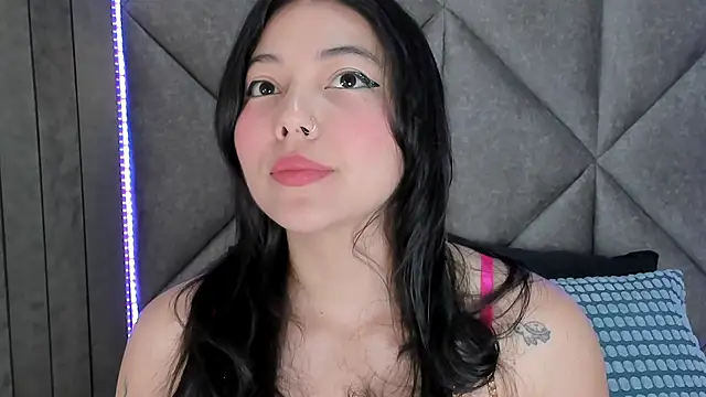 AnnieRouse   online show from March 29, 2026, 11:45 am