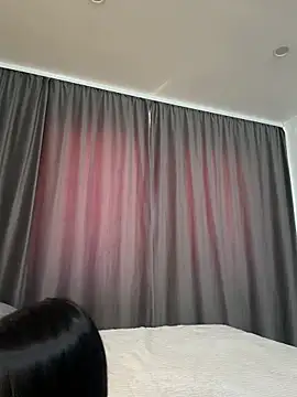 Snapshot of lorry6 chatting on June 5, 2026, 9:37 am lorry6 online show from June 5, 2026, 9:37 am