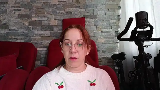 sara-smi online show from March 5, 2026, 8:05 pm