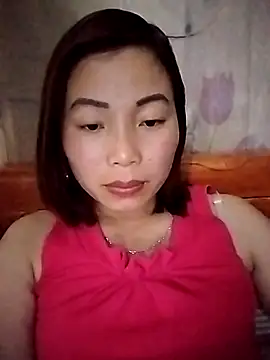 Ella-aa online show from April 1, 2026, 12:39 pm