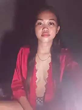 Snapshot of lovely_pilipina19 chatting on February 18, 2026, 4:58 pm lovely pilipina19 online show from February 18, 2026, 4:58 pm