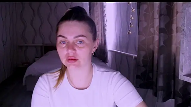 MagicKatarina  online show from April 1, 2026, 6:04 am