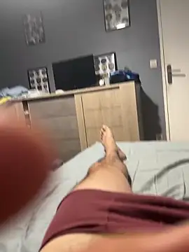 Snapshot of magicdickx21 chatting on June 3, 2026, 9:10 am magicdickx21 online show from June 3, 2026, 9:10 am