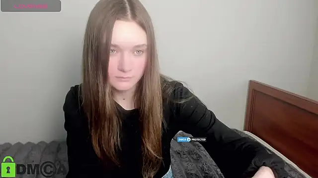 Snapshot of Elina_X chatting on May 9, 2026, 1:14 pm Elina X online show from May 9, 2026, 1:14 pm