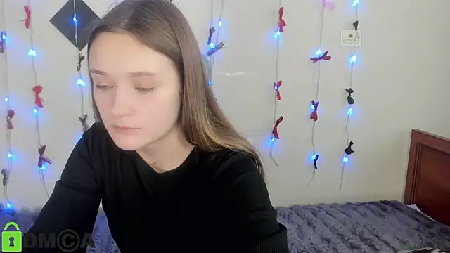 Snapshot of Elina_X chatting on June 3, 2026, 2:55 pm Elina X online show from June 3, 2026, 2:55 pm