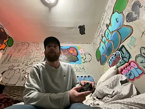 gothboiplzty online show from February 2, 2026, 6:12 am