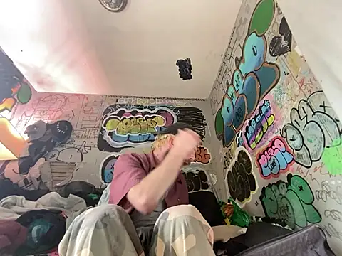 gothboiplzty online show from May 31, 2026, 9:26 pm