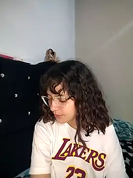 Snapshot of Melissa_giratt chatting on February 28, 2026, 4:01 am Melissa giratt online show from February 28, 2026, 4:01 am