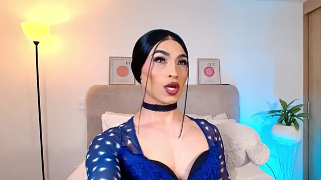 Snapshot of KarolPortellaa chatting on April 24, 2026, 3:52 am KarolPortellaa online show from April 24, 2026, 3:52 am
