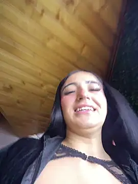 Snapshot of Valery_pink18 chatting on February 17, 2026, 12:52 am Valery pink18 online show from February 17, 2026, 12:52 am