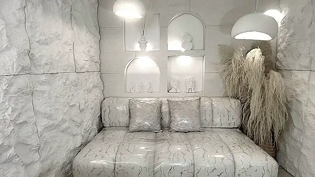 vampkitty r online show from February 4, 2026, 12:55 pm