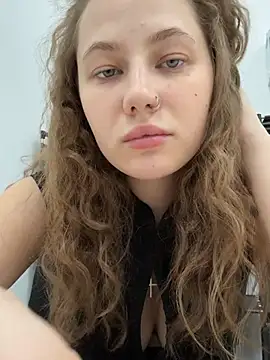 AsynaYuuki online show from March 24, 2026, 5:57 pm