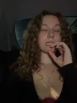 AsynaYuuki online show from April 26, 2026, 6:16 pm