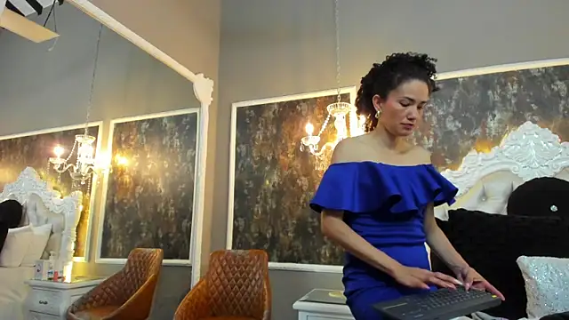 JuliethMilf online show from February 6, 2026, 7:43 pm