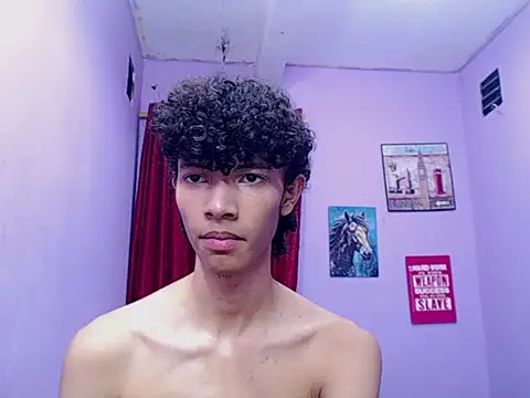 bigcock twinks online show from March 26, 2026, 11:24 pm