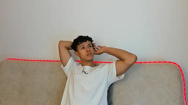  Alex Colton online show from April 20, 2026, 10:00 pm