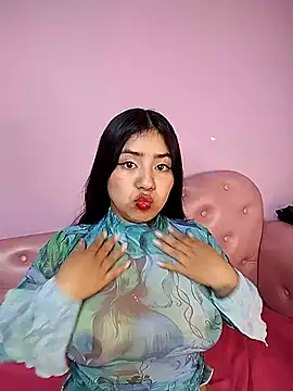 Noa Baker online show from April 7, 2026, 12:18 pm