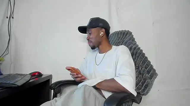 Kofi exotic 2 online show from July 15, 2026, 2:40 am