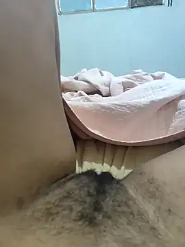 santosss  19 online show from April 24, 2026, 3:47 pm