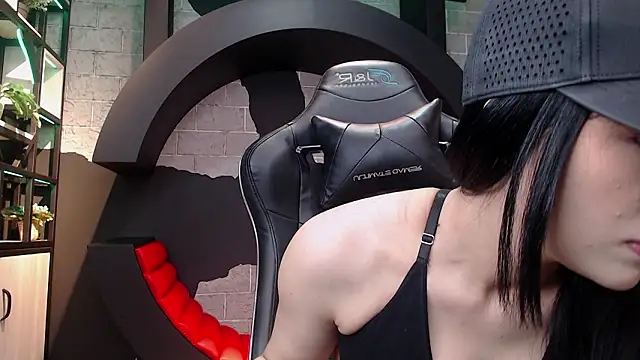 Valeriabigass online show from February 8, 2026, 6:27 pm