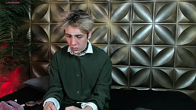 DannyParker  online show from February 3, 2026, 4:43 am