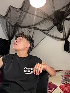 Snapshot of PalmerandSony21 chatting on March 3, 2026, 3:24 am PalmerandSony21 online show from March 3, 2026, 3:24 am