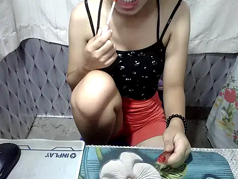 Snapshot of HornyWetPussy4u chatting on July 2, 2026, 7:47 am HornyWetPussy4u online show from July 2, 2026, 7:47 am