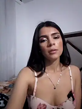 Snapshot of EvaMiranda chatting on May 29, 2026, 6:41 am EvaMiranda online show from May 29, 2026, 6:41 am